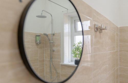 Nelson House | Chapel House, M65, Hospital, Good Parking