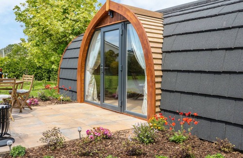 Morwellham Cottage | CHAPEL POD, pet friendly, character holiday cottage in Callington