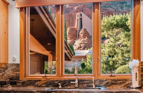Sedona House | Chapel Vista Main House Red Rock Views and Hot Tub