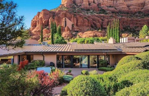 Sedona House | Chapel Vista Main House Red Rock Views and Hot Tub