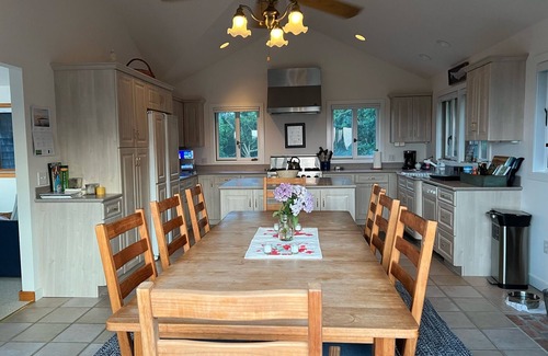 Edgartown House | Chappaquiddick Retreat, close to Edgartown Village & Chappy Ferry with WaterView