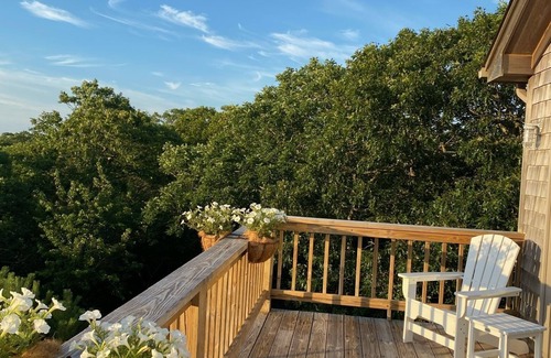 Edgartown House | Chappaquiddick Retreat, close to Edgartown Village & Chappy Ferry with WaterView