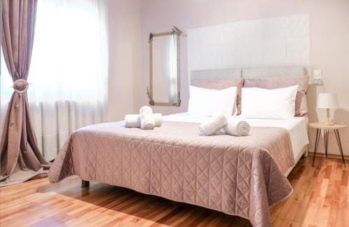 Kalambaka Apartment | Chara’s Luxury home