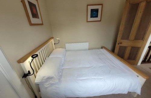 Moffat House | Character cottage in centre of Moffat