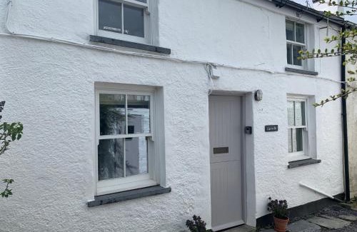 Gwynedd- Snowdonia House | Character Cottage Nr Betws Y Coed.