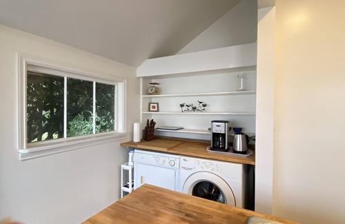 Grandview-Woodland House | Character Home -Commercial Drive Neighbourhood