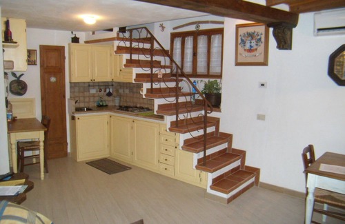 Santo Spirito Apartment | Characteristic Apartment Old Florence (tourist tax €. 6 x day x person included)