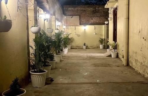 Varanasi House | Charan Niwas Homestay