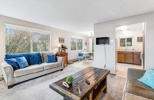 Coupeville House | Charisma Cove