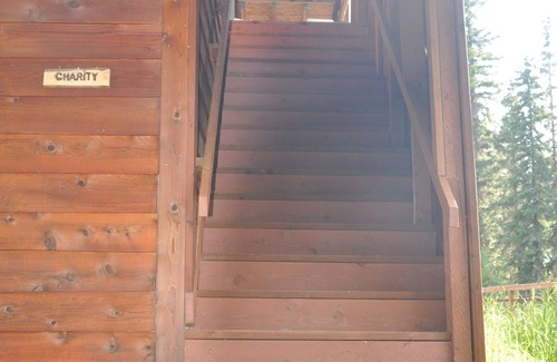 Funny River Apartment | Charity Studio at Kenai River Soaring Eagle Lodge & Cabins