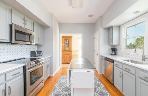 Oceanmarsh Subdivision House | Charleston Charm - Pool & Ocean Views