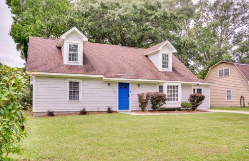 West Ashley House | Charleston Vacation Rental with Yard!