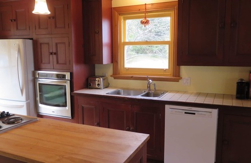 Saint Irenee House | CHARLEVOIX BEAUTIFUL LARGE VICTORIAN HOUSE BY THE ST LAWRENCE RIVER