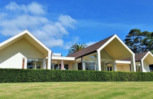 Kerikeri House | Charlies Rock Bed & Breakfast in Kerikeri
