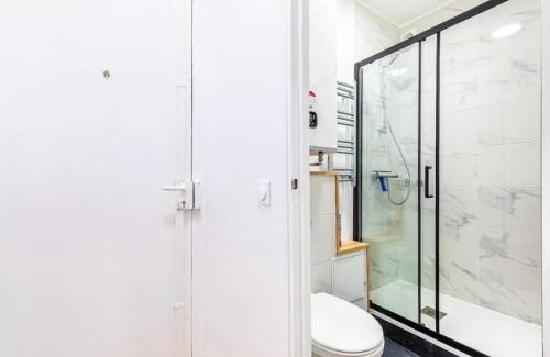 Sorbonne Apartment | Charm and Convenience in Quatier Latin