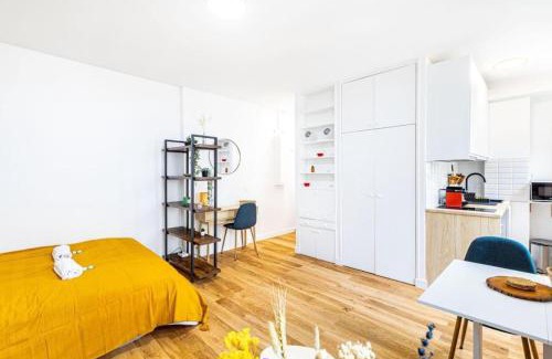 Sorbonne Apartment | Charm and Convenience in Quatier Latin