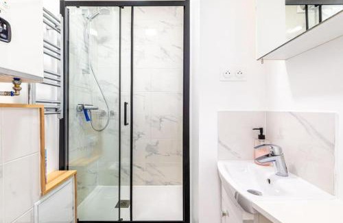 Sorbonne Apartment | Charm and Convenience in Quatier Latin