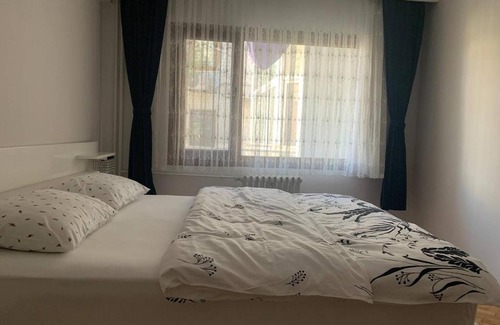 Uskudar Apartment | Charm and Cosy 2 Bedroom Apartment near the Bosphorus Shore in the Heart of Uskudar