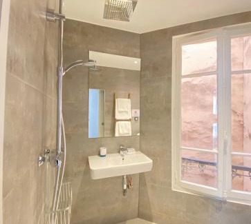 Montmartre Apartment | Charm & Comfort Apartment - Heart of Montmartre