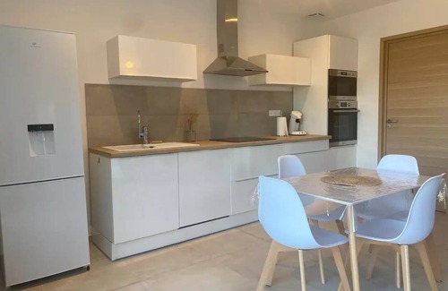 Santa-Reparata-di-Balagna House | Charming air-conditioned T2 apartment 10 minutes from the beach