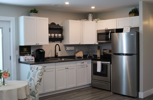 Williamstown House | Charm on the Farm - Barndominium