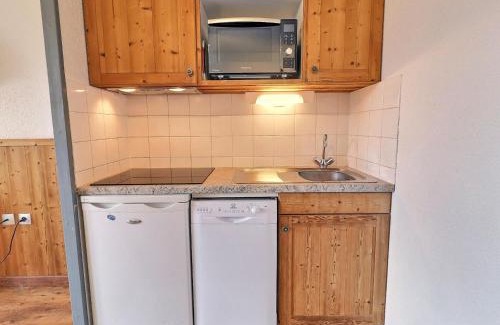 La Perriere Apartment | Charmant 2 Pièces avec Balcon à La Tania - Résidence Skis aux Pieds - FR-1-182A-9