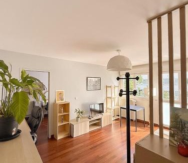 Montrouge Apartment | Charmant 2P à Montrouge Wi-Fi & confort
