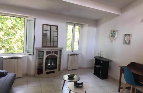 Sospel Apartment | Charmant 3 pièces 3 eme etage