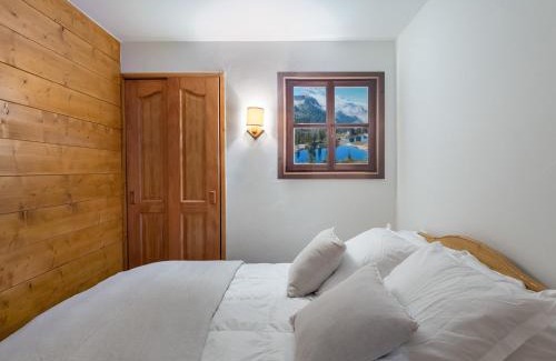 Meribel Village Apartment | Charmant 3 pièces avec 2 chambres, terrasse, parking et Wi-Fi à Méribel - FR-1-566-61