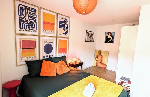 Meaux Apartment | Charmant Appartement Rétro Proche de Disneyland Paris