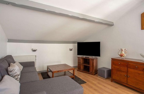 Urrugne Apartment | Charmant appartement à 15min de St Jean avec jardin - FR-1-4-493