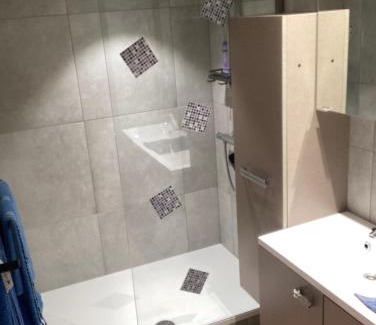 Neuville Apartment | Charmant appartement