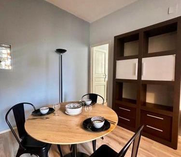 Saint-Jean Apartment | Charmant appartement en hyper centre