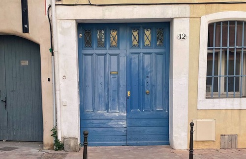 Cite Apartment | Charmant Appartement Mansardé 45 m2 Plein Centre