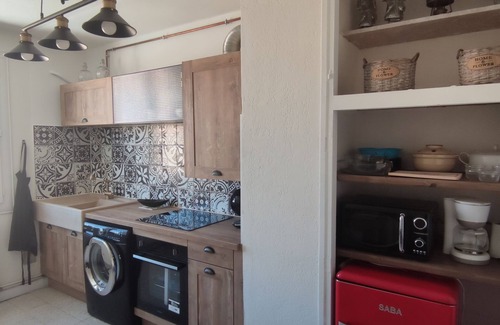 Centre Historique Apartment | Charmant Appartement Spacieux, au Cœur de Ville, vue sur Cathédrale