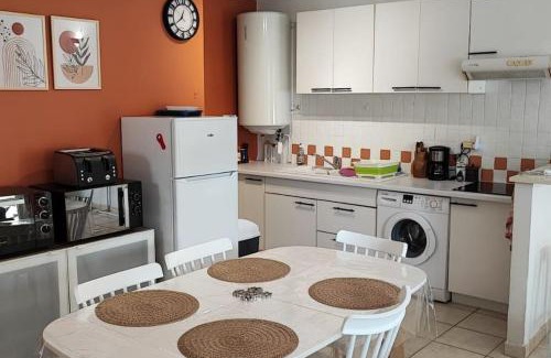 Lambesc Apartment | Charmant bas de villa