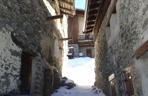 Peisey-Nancroix Ski Chalet | Charmant Chalet Skis aux Pieds Dans Vieux Hameau D'origine Avec 2 Appartements
