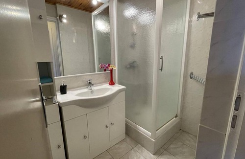 Puy-Saint-Vincent Apartment | Charmant duplex 2 pièces 4 pers, proche pistes et commerces, balcon, Puy Saint Vincent 1400 - FR-1-330G-30