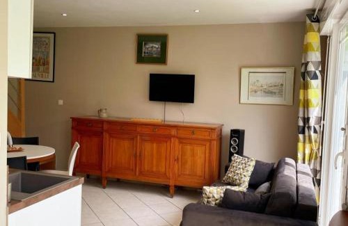 Chailles House | Charmant gîte à Chailles près de Blois avec jardin et WIFI - FR-1-491-468
