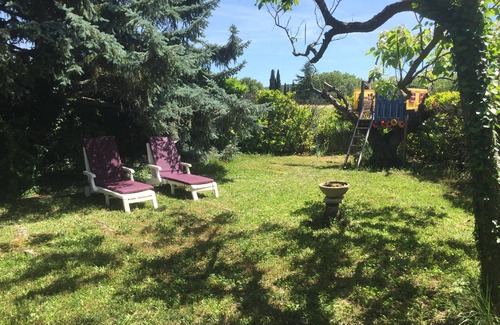 Lourmarin Villa | 🌿 Charmant Gîte au Cœur du Luberon – Calme et Nature 🌿 (2 à 4 pers)