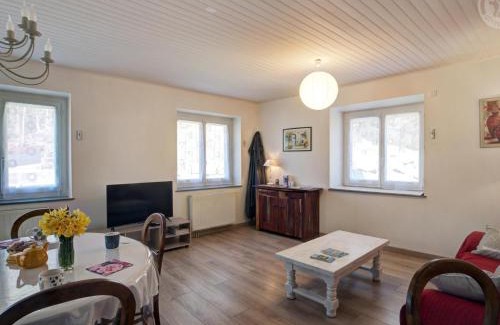 Marlhes House | Charmant Gîte Rénové avec Jardin Privatif, Wifi inclus - FR-1-496-331