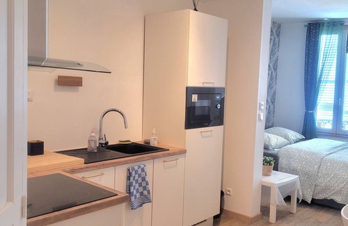 Troyes Apartment | Charmant Studio 26m² au Cœur de Troyes Idéal Pour 2 Proche de Tout!