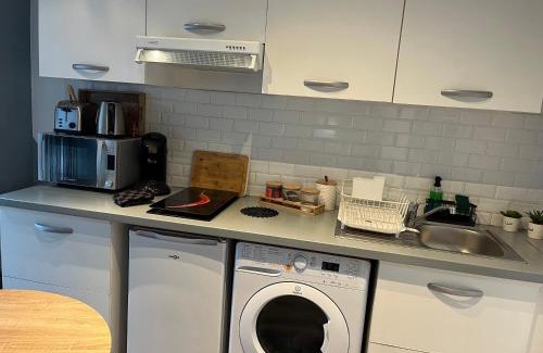 Les Lilas Apartment | Charmant studio