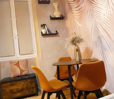Nantes Centre Apartment | Charmant T1 hypercentre Nantes