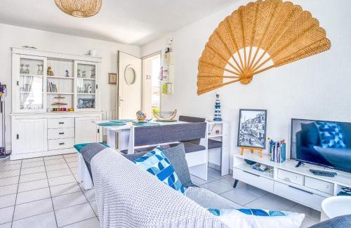 Biscarrosse Apartment | Charmant T2 avec terrasse, climatisation et WIFI - Quartier résidentiel à Biscarrosse - FR-1-521-217