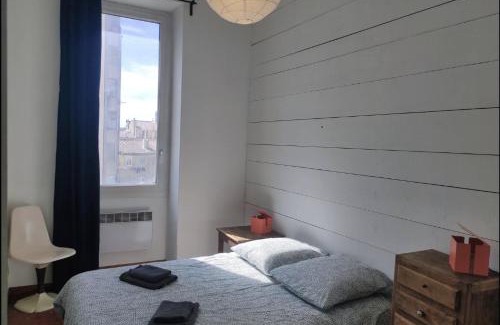 4th Arrondissement Apartment | Charmant T3 - métro Chartreux 10ALT