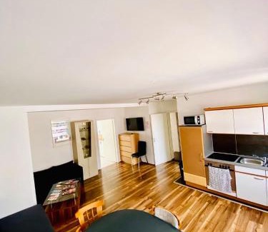 Kaufbeuren Apartment | Charmante 3Zi-Ferienwohnung im Landhausstil