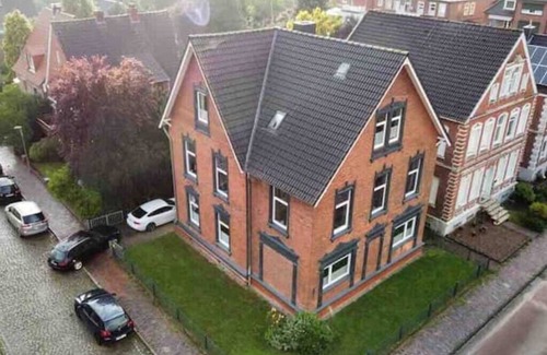 Emden Apartment | Charmante Altbauwohnung an der Kesselschleuse 2