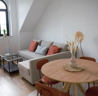 Altendorf Apartment | Charmante Altbauwohnung - über den Dächern Chemnitz Kaßberg