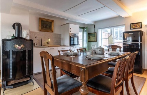 Toenning Apartment | charmante Ferienwohnung am Hafen